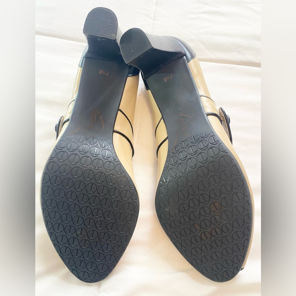Talbots Cream and Black Peep Toe Heels - Picture 8 of 11
